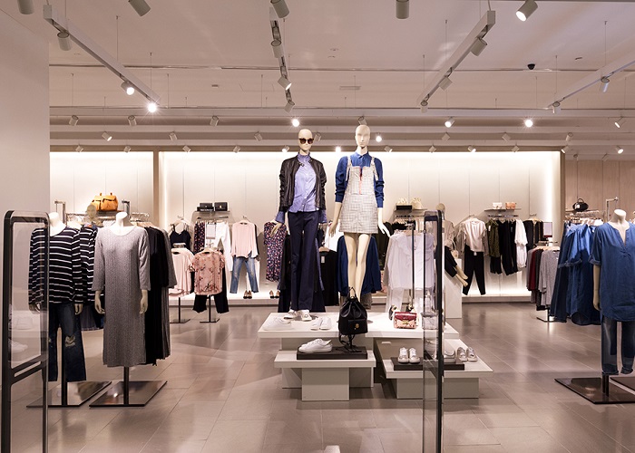 Dao-tao-nhan-vien-cua-ban-su-dung-cong-tu-an-ninh-dung-cach